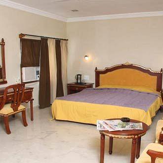 Alka Hotel Udaipur Extérieur photo