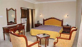 Alka Hotel Udaipur Extérieur photo
